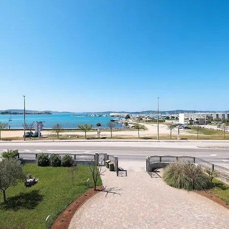 House Antonia By The Sea Ae1556 *